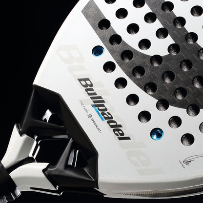 BULLPADEL VERTEX 05 by Juan Tello